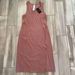 NWT Fabletics Women’s XS Athletic Knit Tank Midi Slit Dress Heather Rustic Red